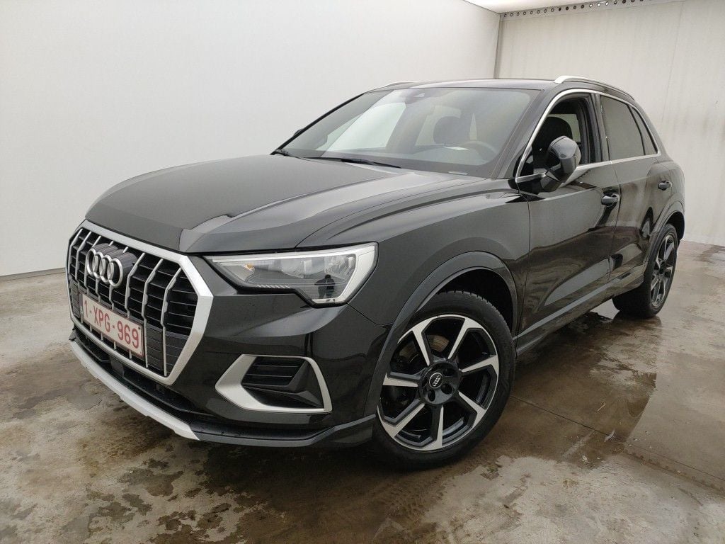 Audi Q3 35 TDI S tronic Advanced Business Editio 5d