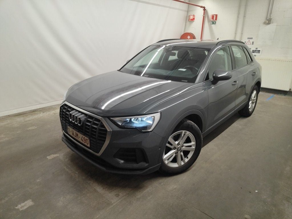 Audi Q3 35 TFSI S tronic 5d